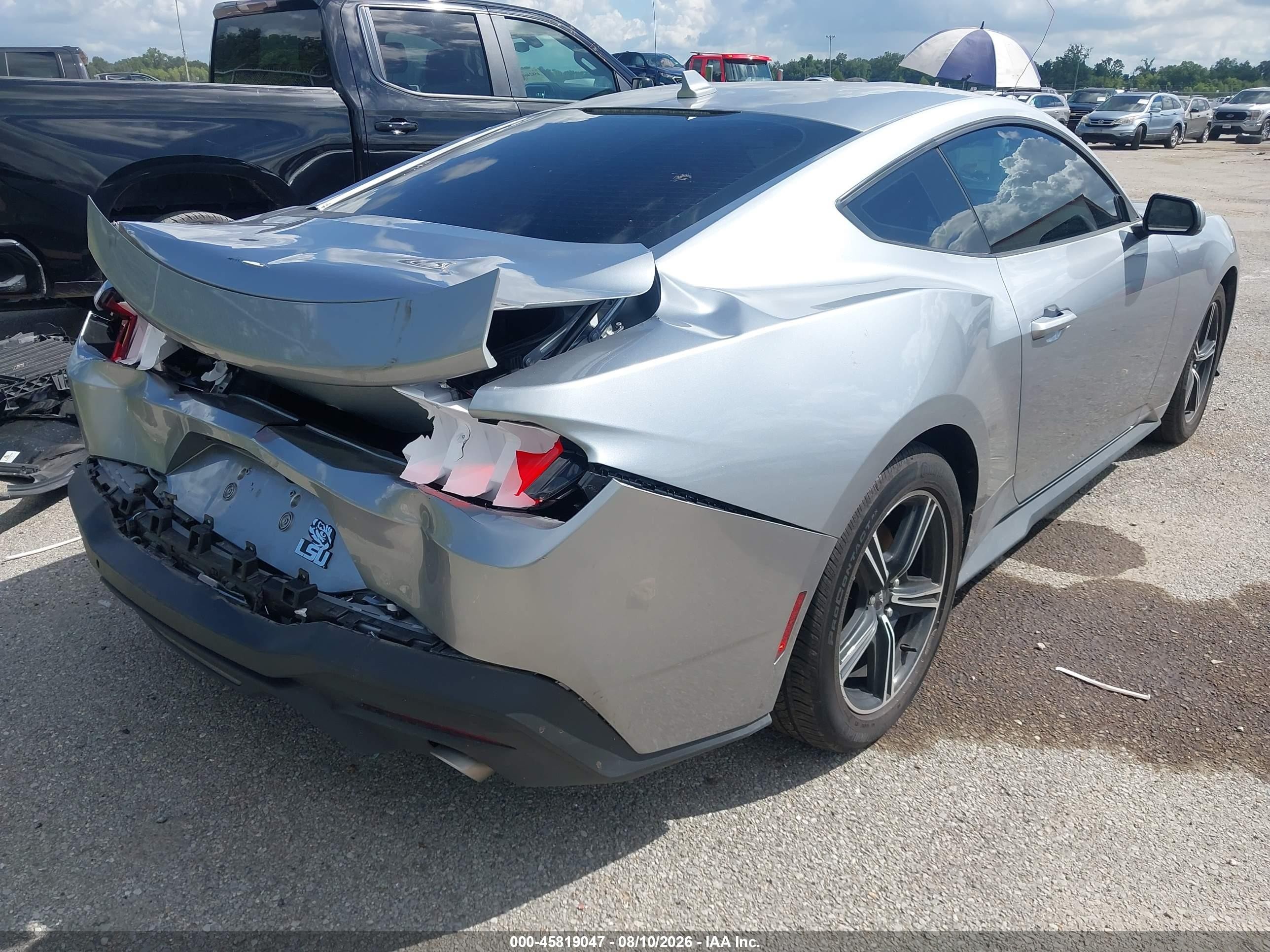 2025 Ford Mustang Ecoboost Fastback Серебряный vin: 1FA6P8TH4S5118117