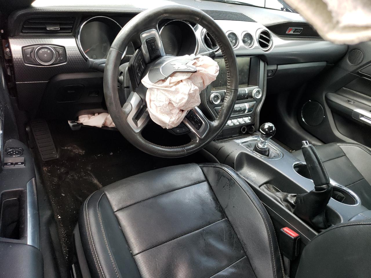 2015 Ford Mustang Черный vin: 1FA6P8TH5F5307106