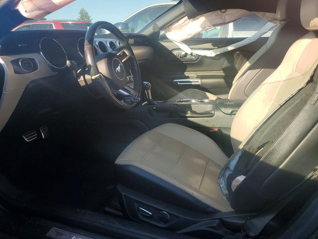 2015 Ford Mustang Угольный vin: 1FA6P8TH5F5313763