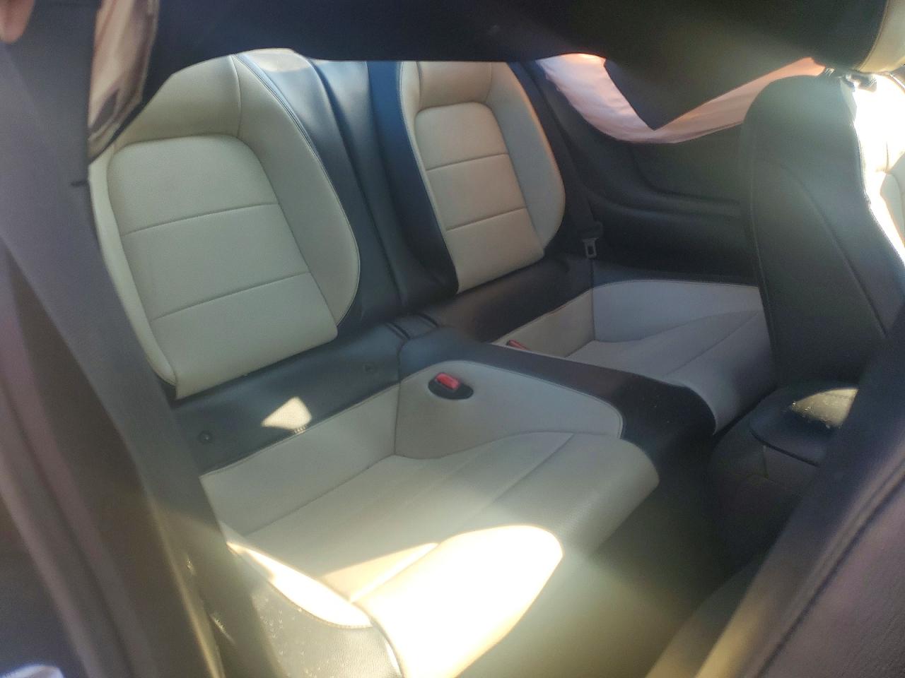 2015 Ford Mustang Угольный vin: 1FA6P8TH5F5313763