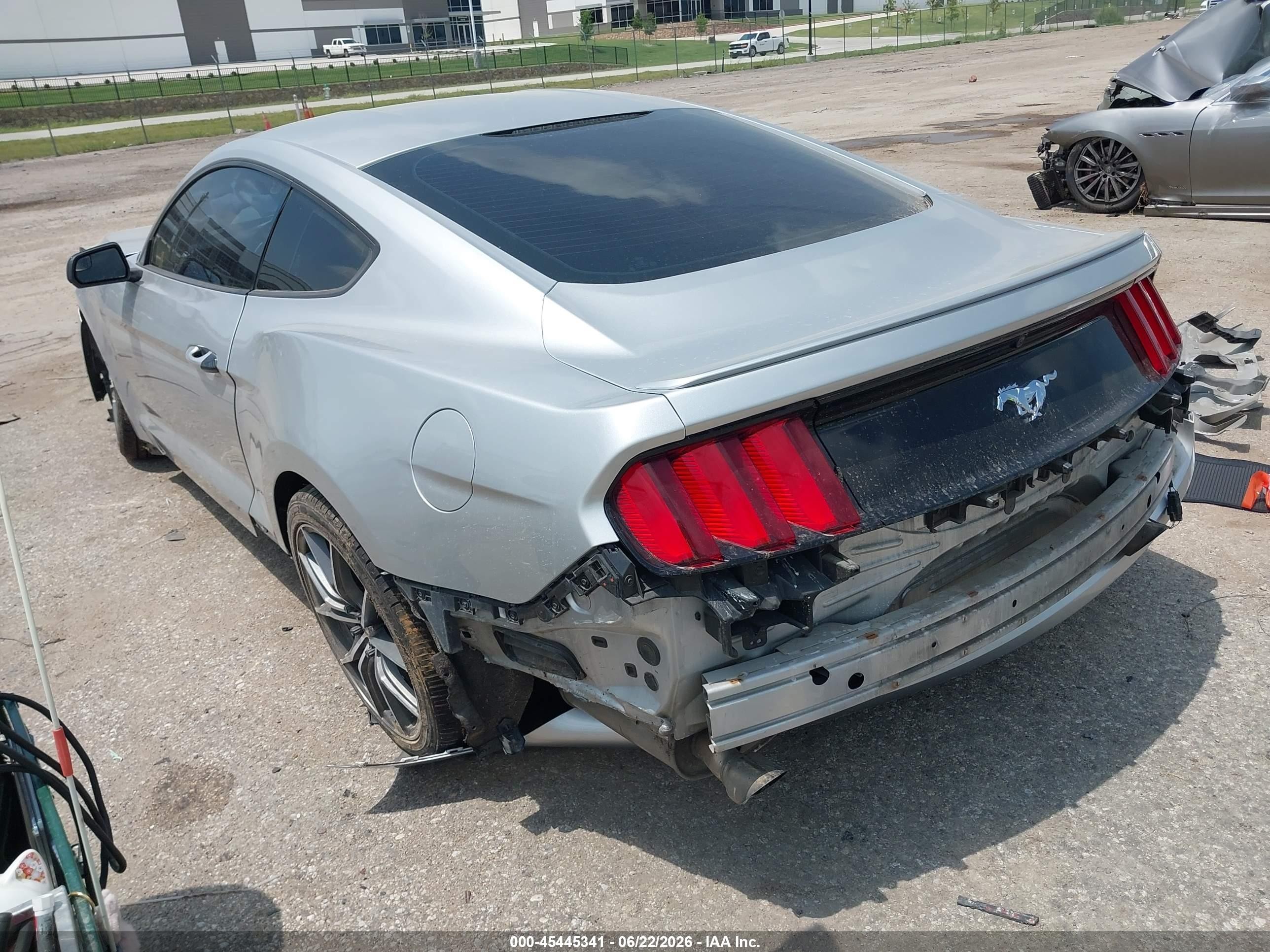 2015 Ford Mustang Ecoboost Silver vin: 1FA6P8TH5F5318008