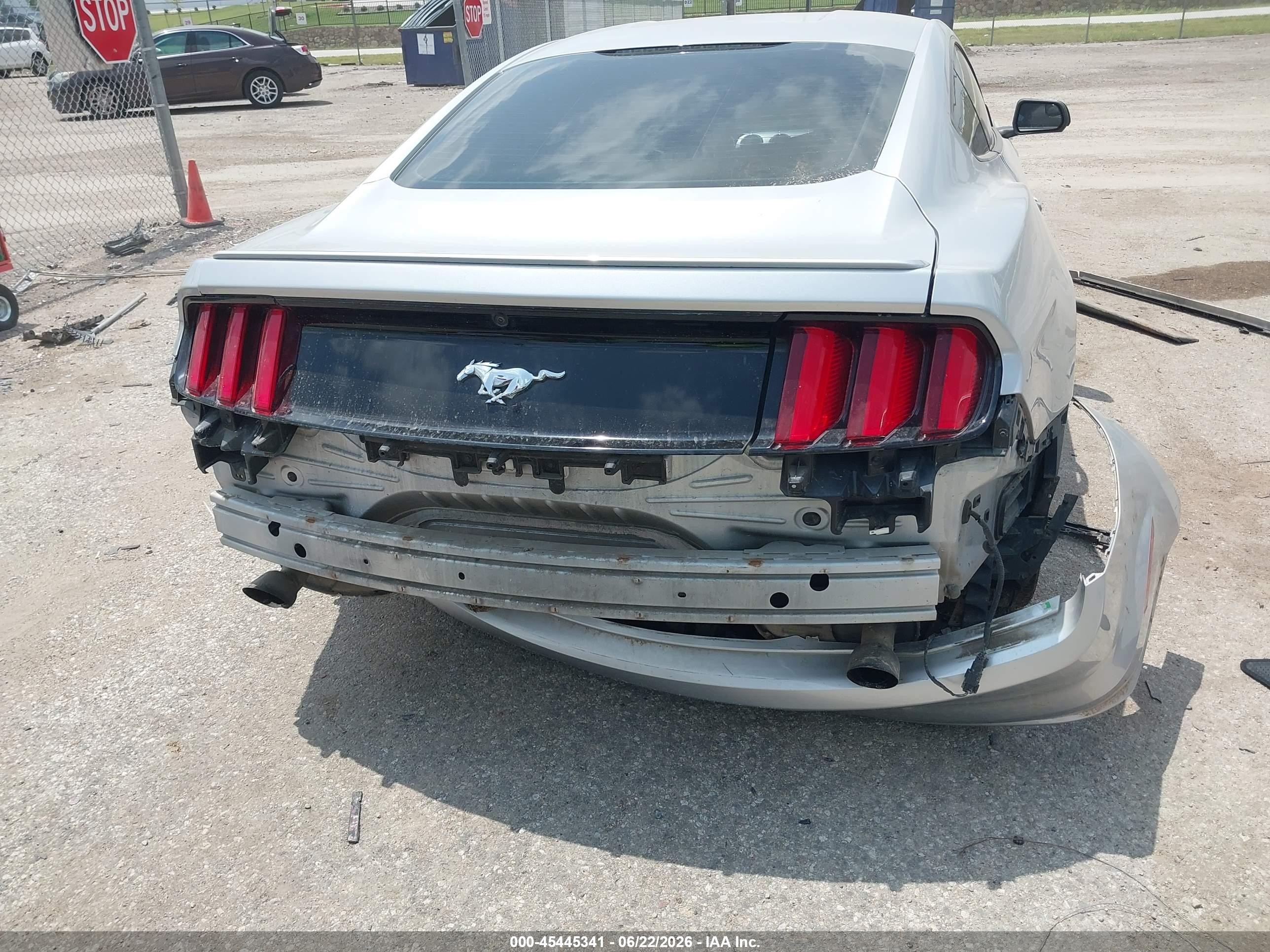 2015 Ford Mustang Ecoboost Silver vin: 1FA6P8TH5F5318008