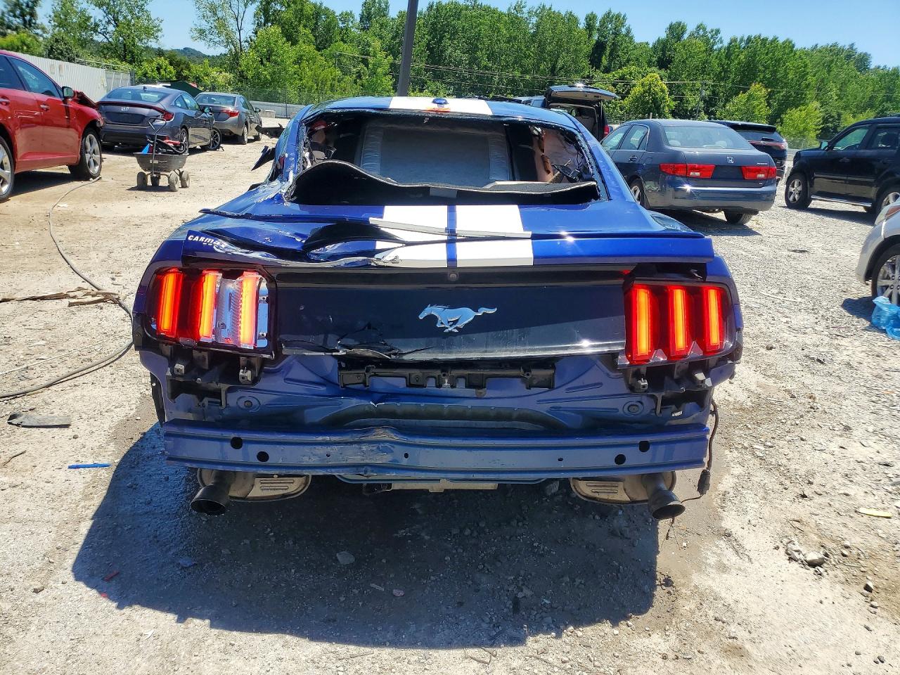 2015 Ford Mustang Синий vin: 1FA6P8TH5F5358136