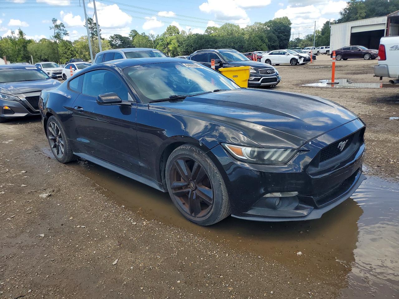 2015 Ford Mustang Черный vin: 1FA6P8TH5F5366978