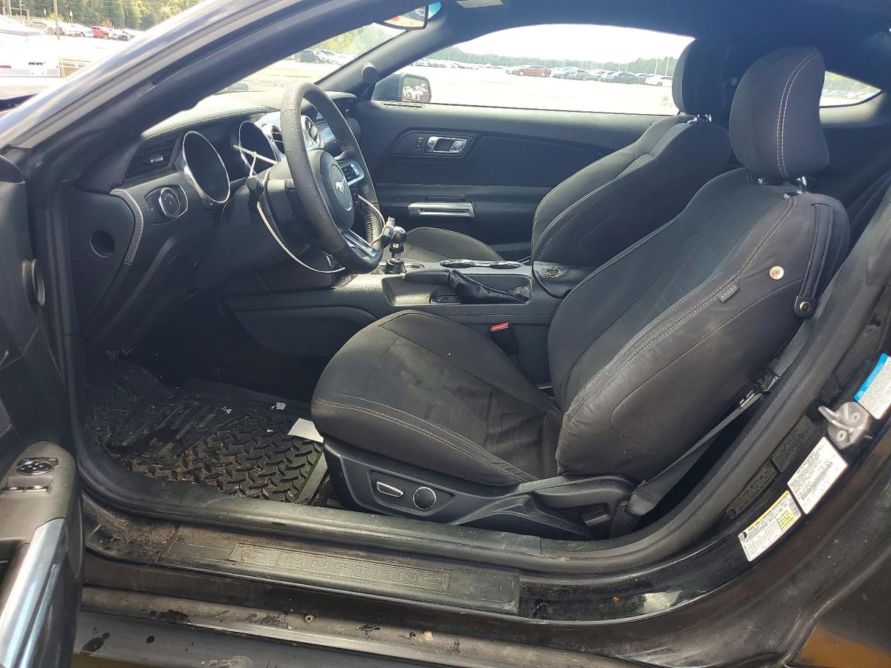 2015 Ford Mustang Черный vin: 1FA6P8TH5F5366978
