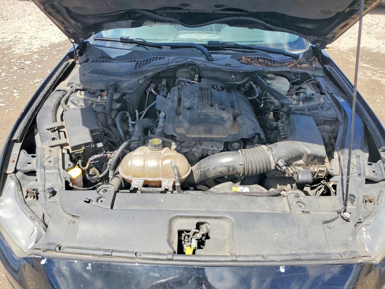 2015 Ford Mustang Черный vin: 1FA6P8TH5F5366978