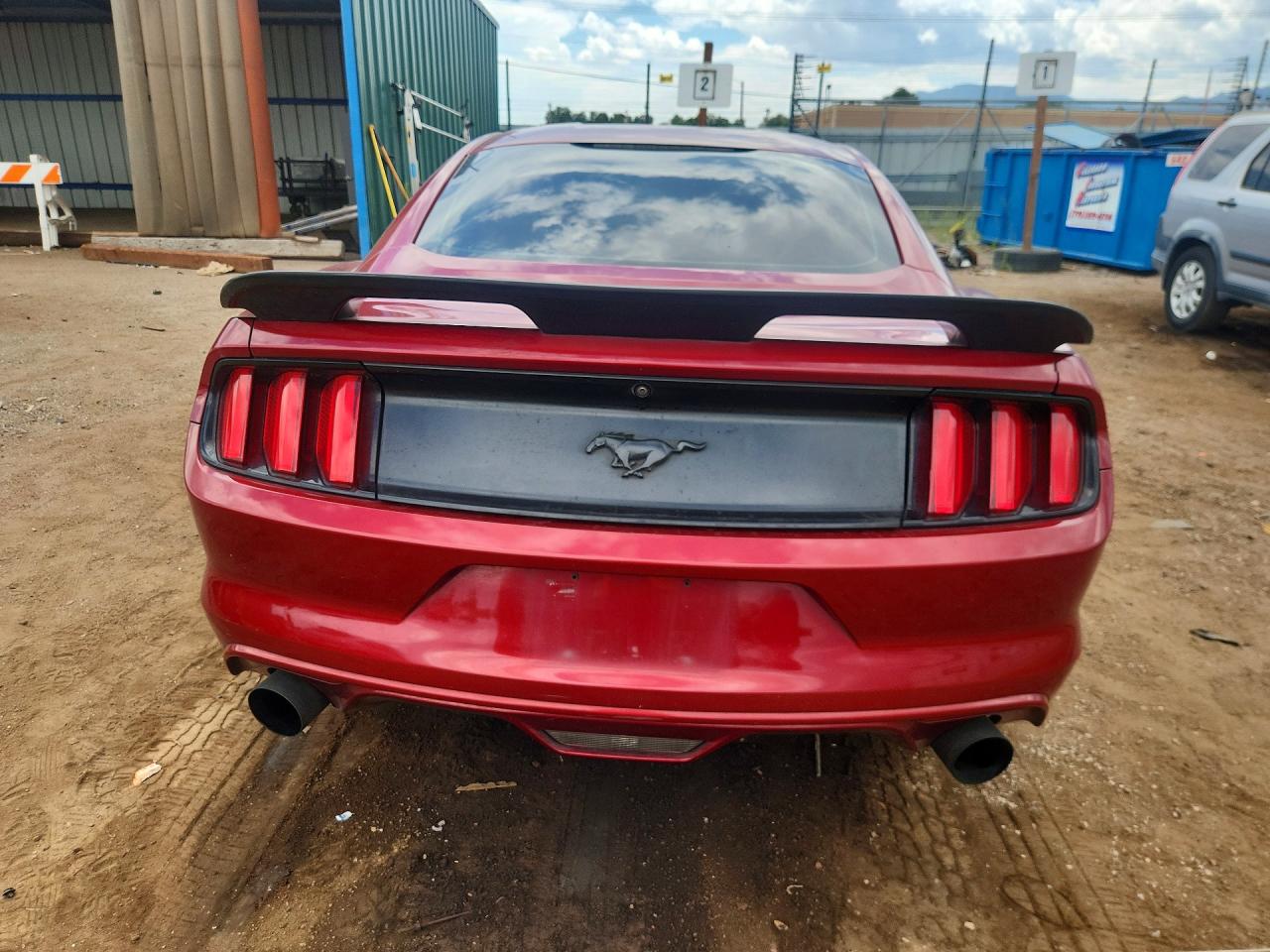 2015 Ford Mustang Burgundy vin: 1FA6P8TH5F5376829