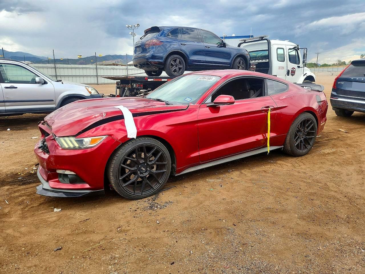 2015 Ford Mustang Burgundy vin: 1FA6P8TH5F5376829