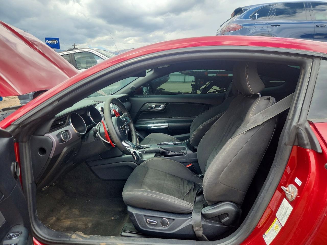 2015 Ford Mustang Burgundy vin: 1FA6P8TH5F5376829
