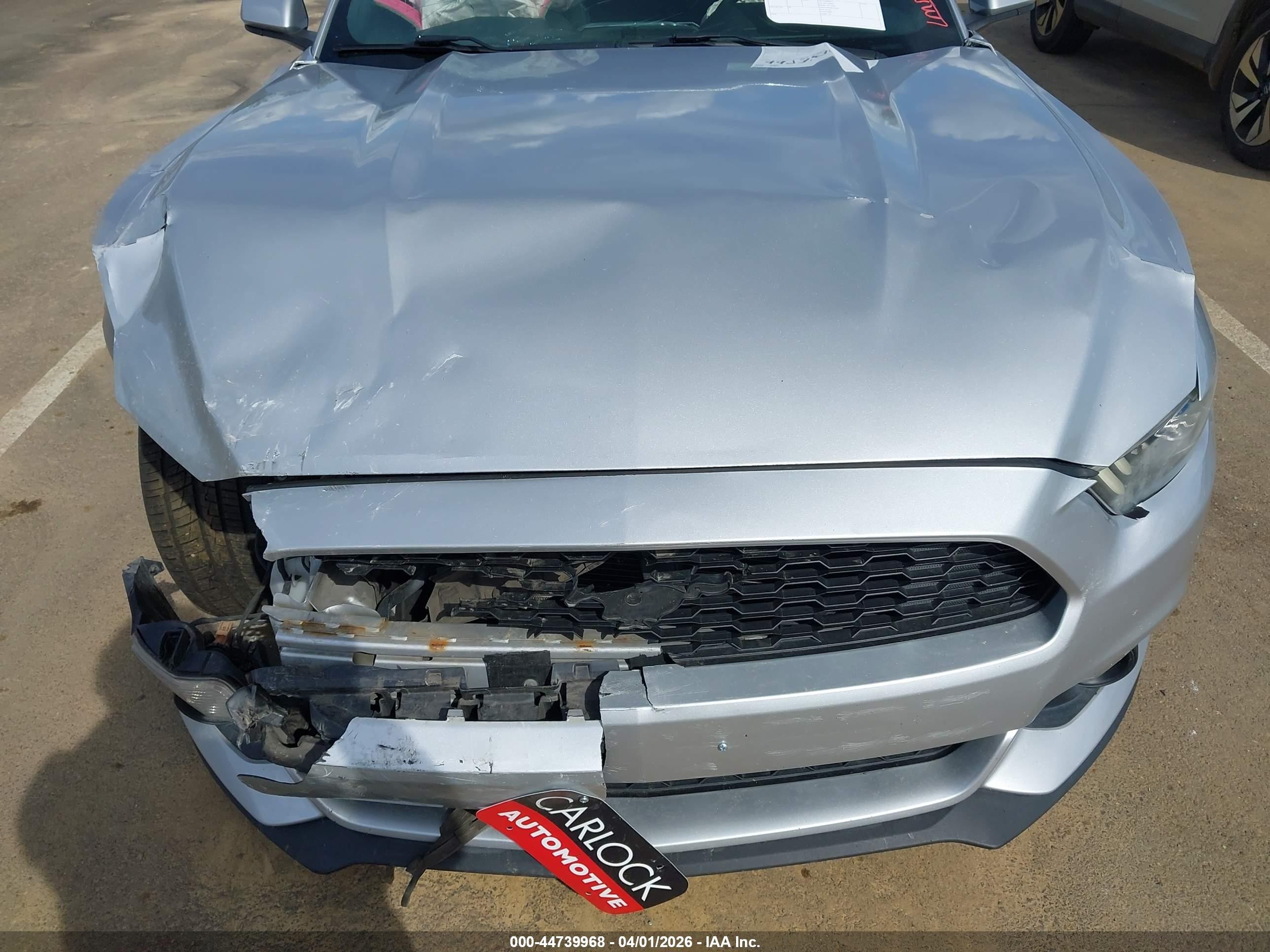 2015 Ford Mustang Ecoboost Серебряный vin: 1FA6P8TH5F5384865