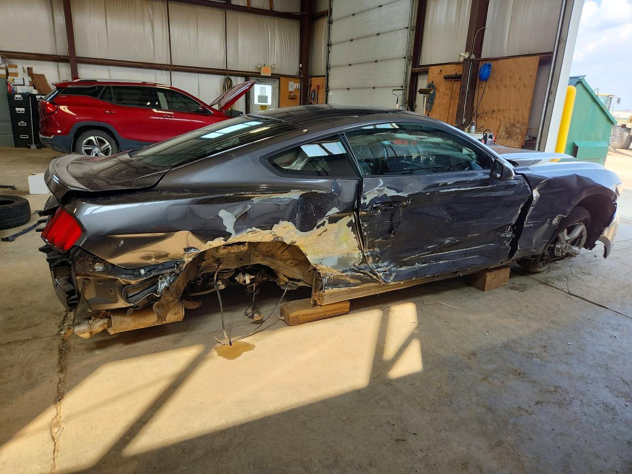 2015 Ford Mustang Gray vin: 1FA6P8TH5F5394070