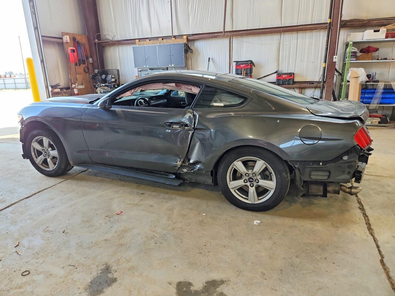 2015 Ford Mustang Gray vin: 1FA6P8TH5F5394070