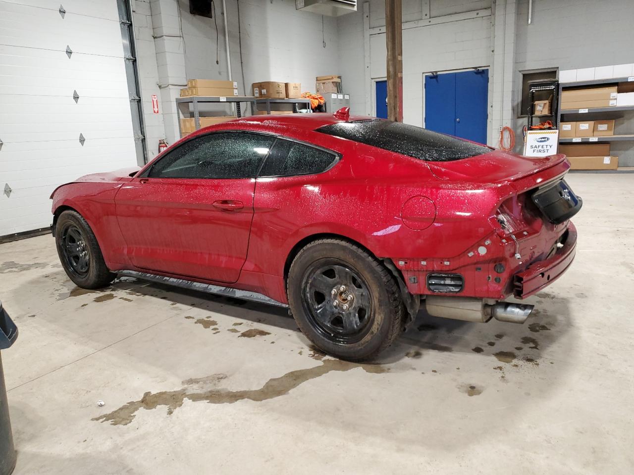 2020 Ford Mustang Красный vin: 1FA6P8TH5L5179591