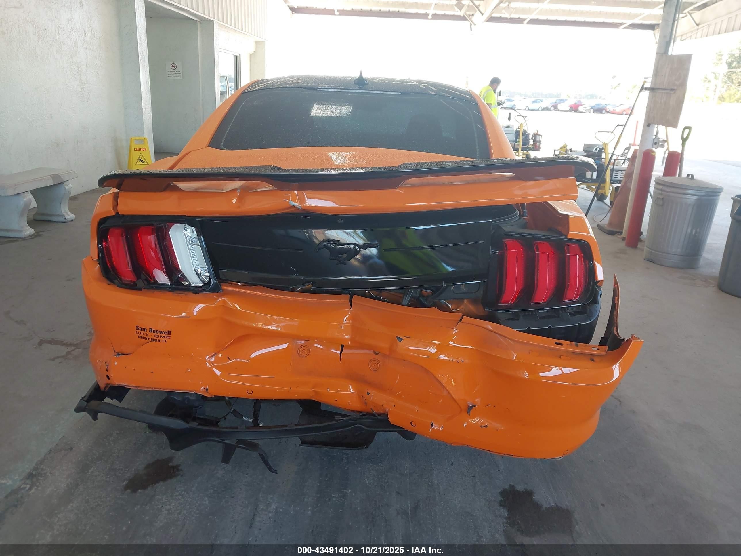 2021 Ford Mustang Ecoboost Fastback Orange vin: 1FA6P8TH5M5110420