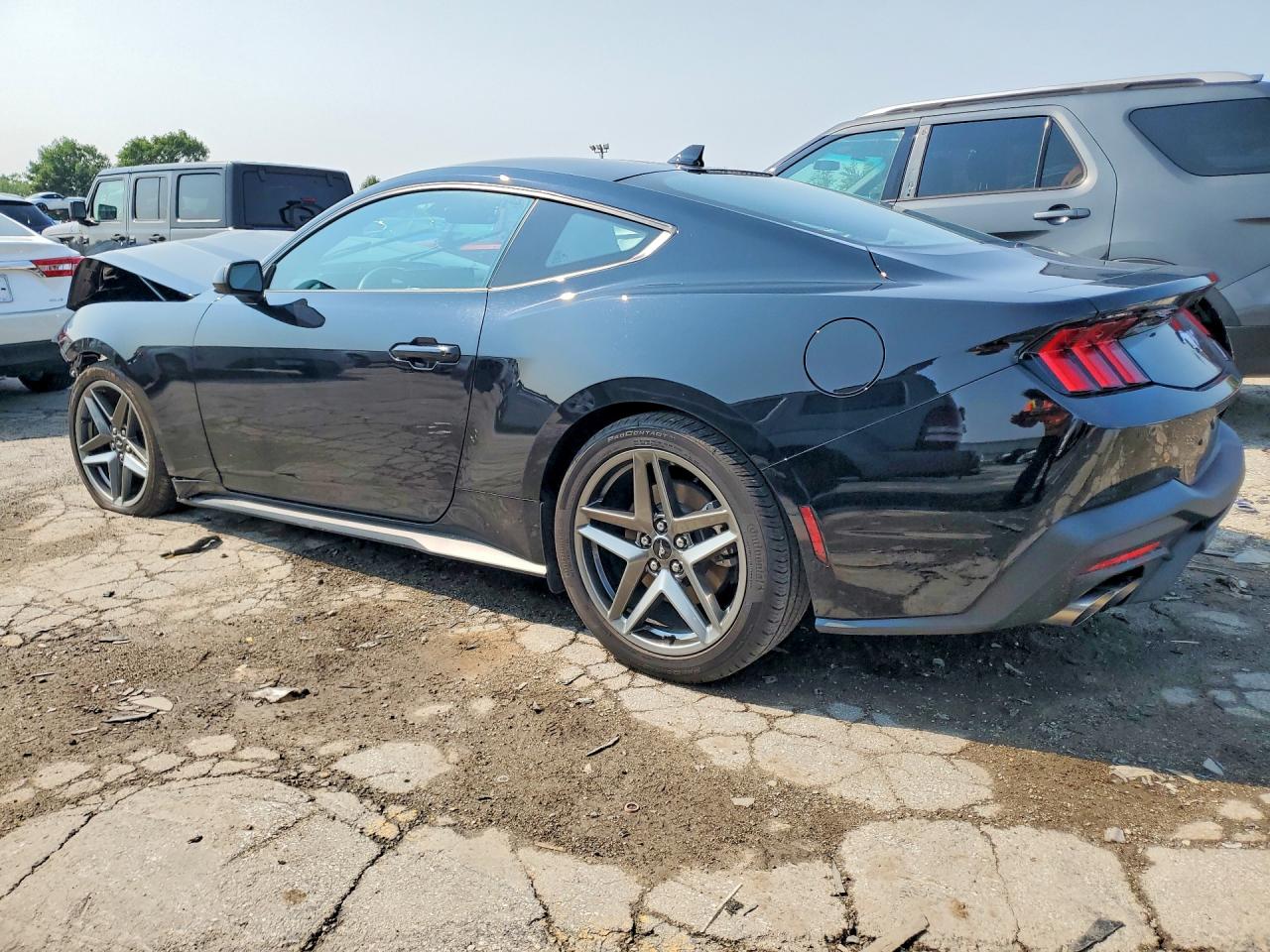 2024 Ford Mustang Black vin: 1FA6P8TH5R5138113
