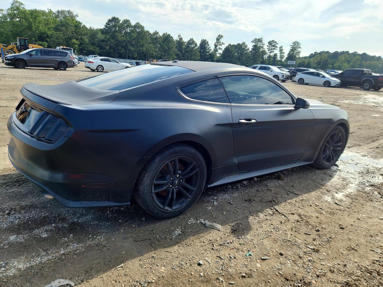 2015 Ford Mustang Black vin: 1FA6P8TH6F5319832