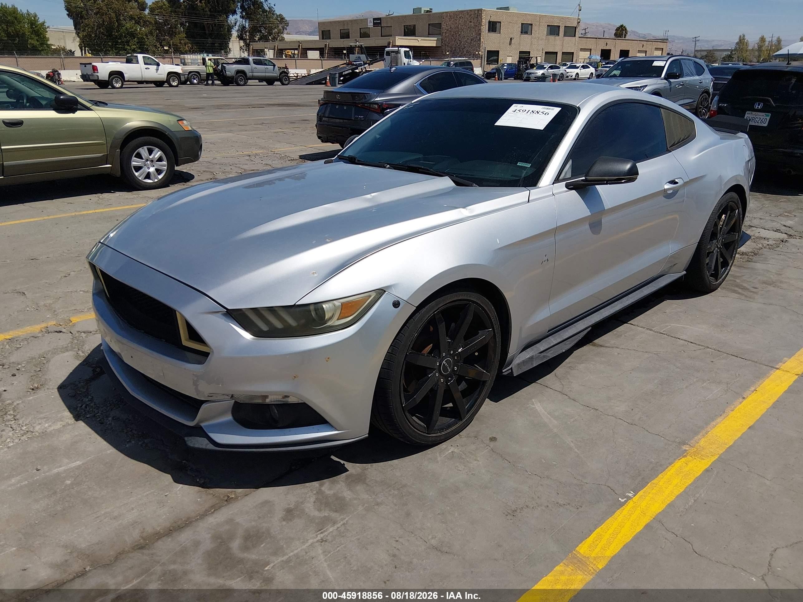 2015 Ford Mustang Ecoboost Серебряный vin: 1FA6P8TH6F5339675