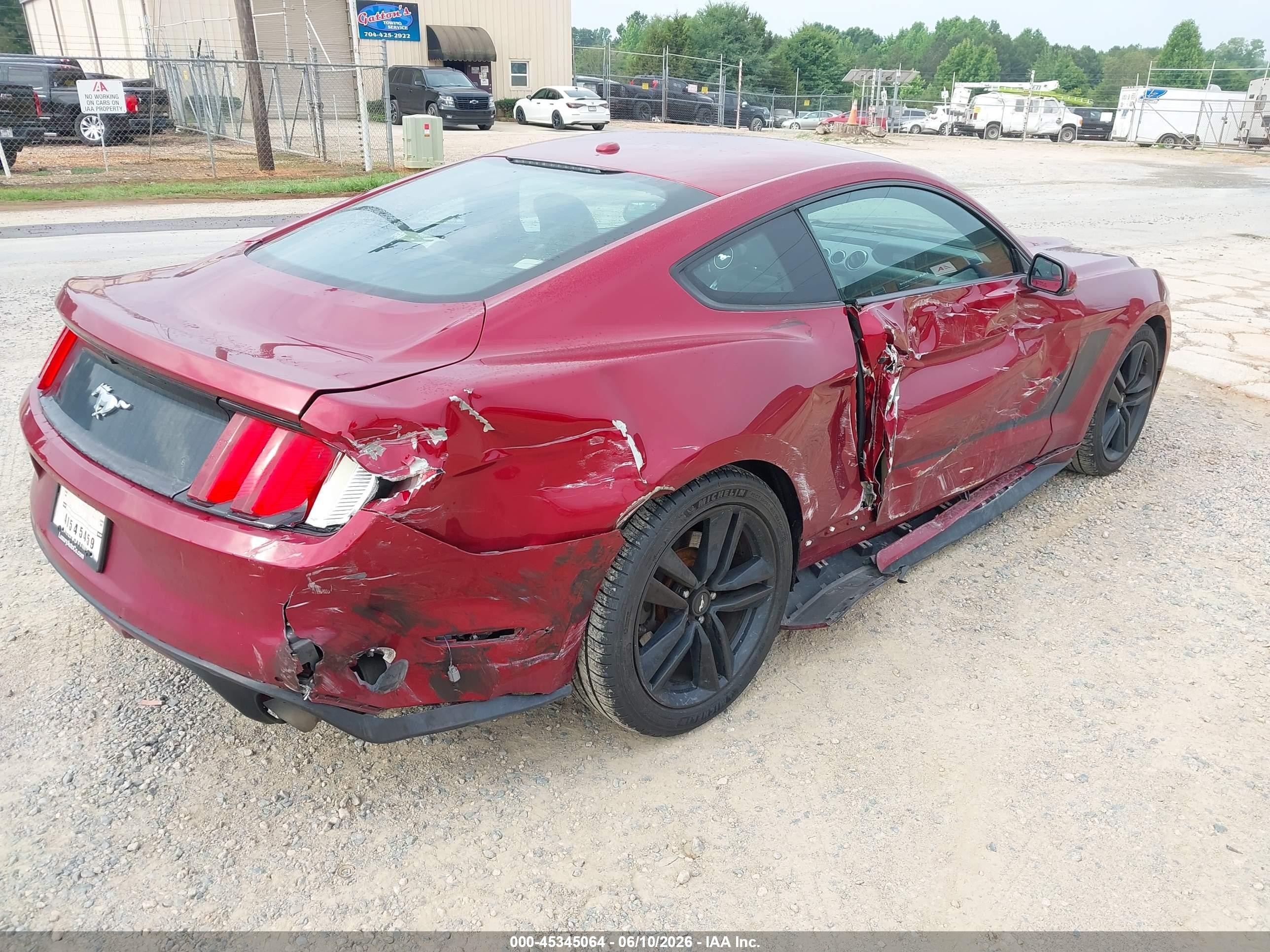 2015 Ford Mustang Ecoboost Red vin: 1FA6P8TH6F5341183