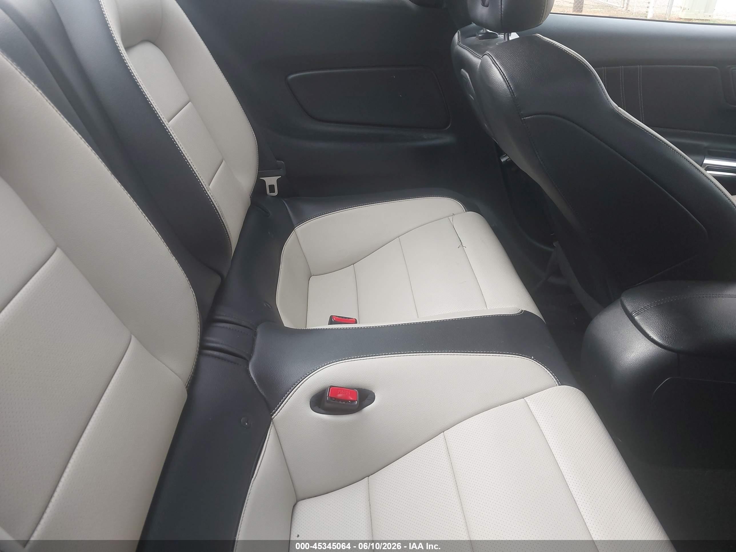 2015 Ford Mustang Ecoboost Red vin: 1FA6P8TH6F5341183