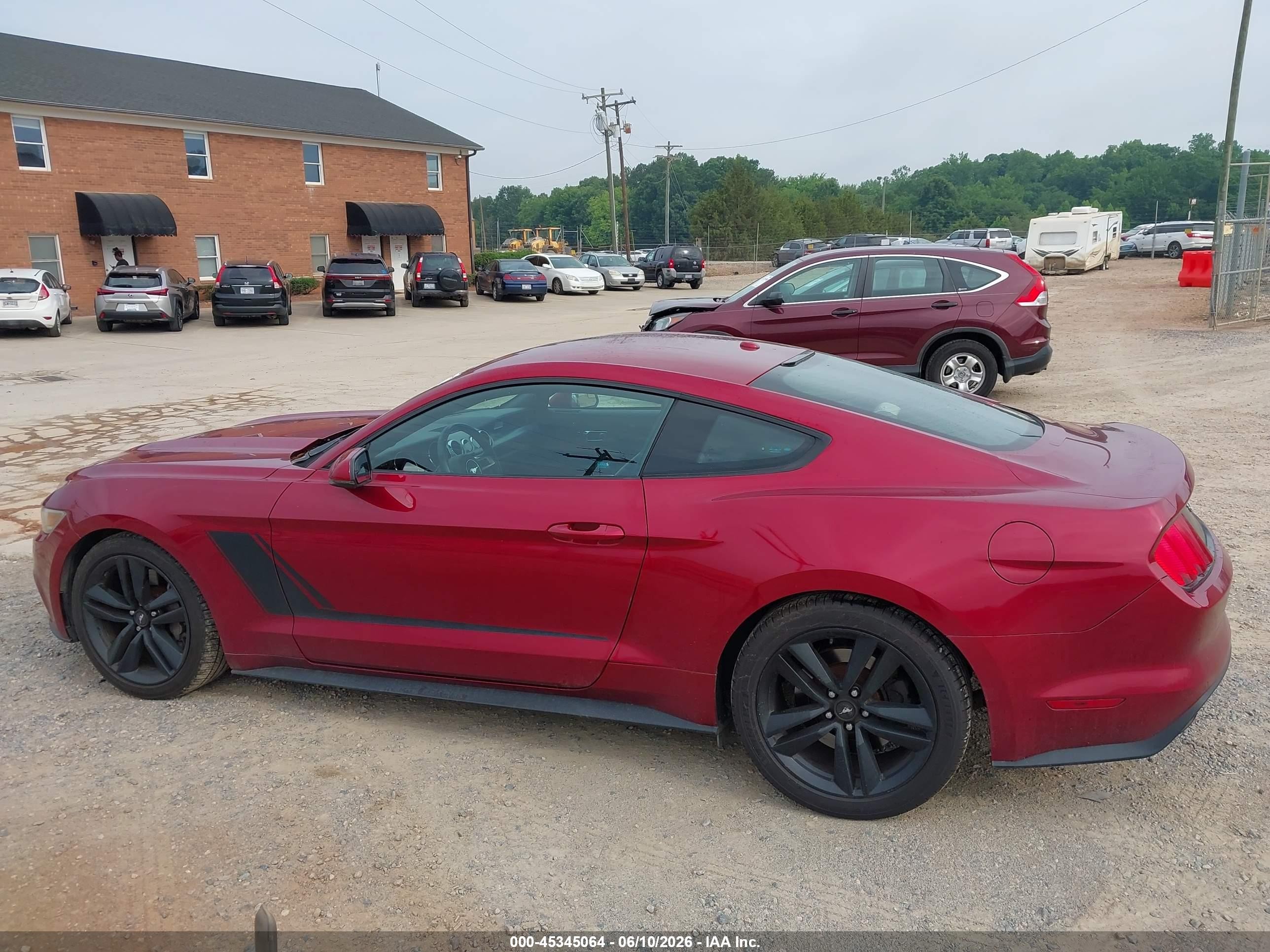 2015 Ford Mustang Ecoboost Red vin: 1FA6P8TH6F5341183