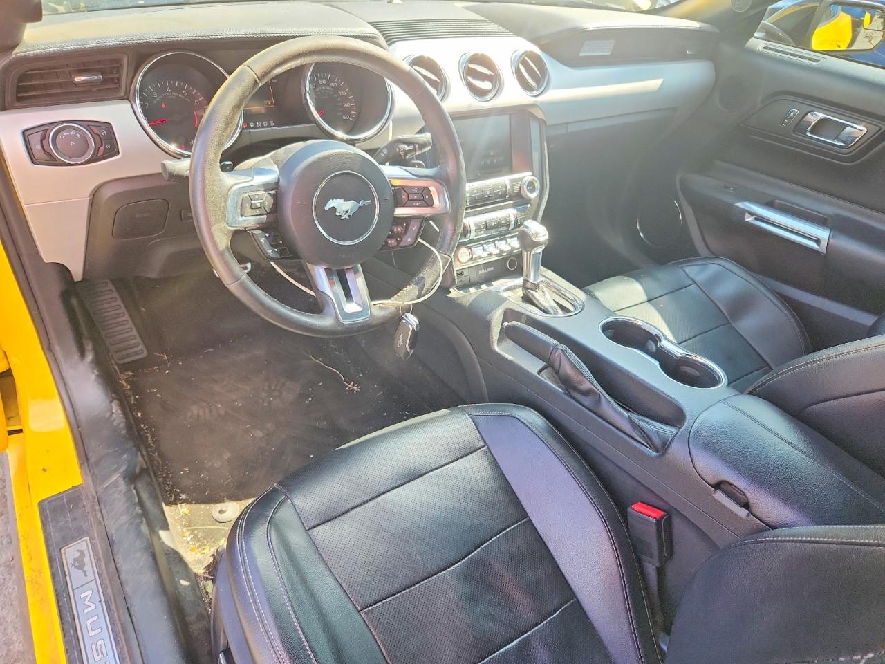 2015 Ford Mustang Yellow vin: 1FA6P8TH6F5367525