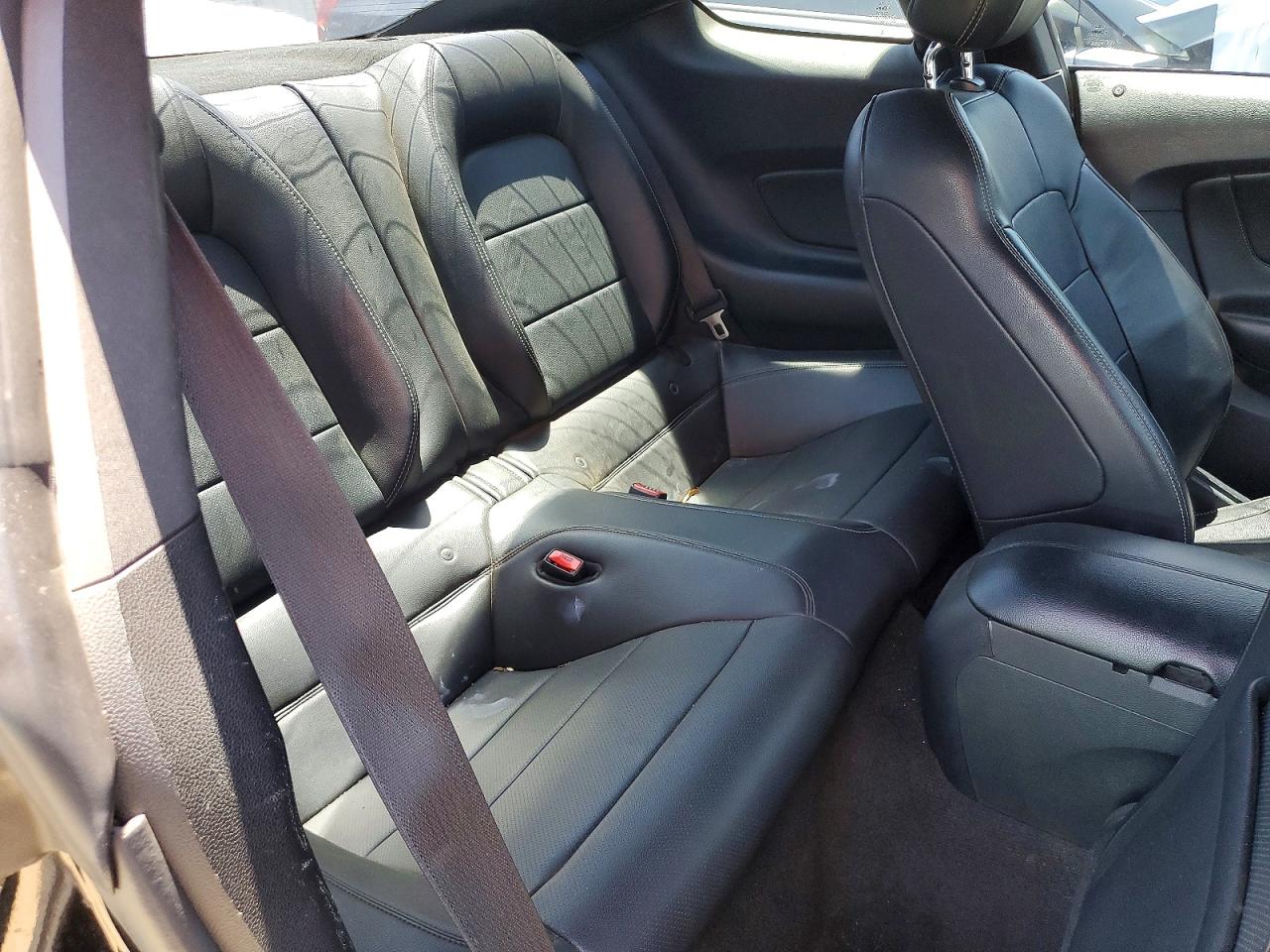 2015 Ford Mustang Black vin: 1FA6P8TH6F5372269