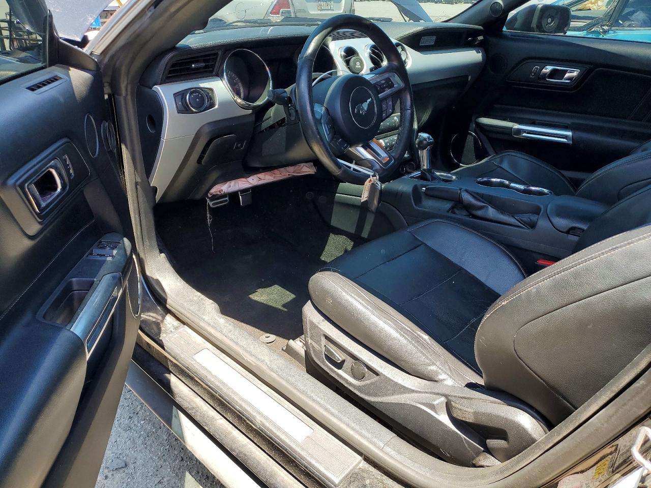 2015 Ford Mustang Black vin: 1FA6P8TH6F5372269