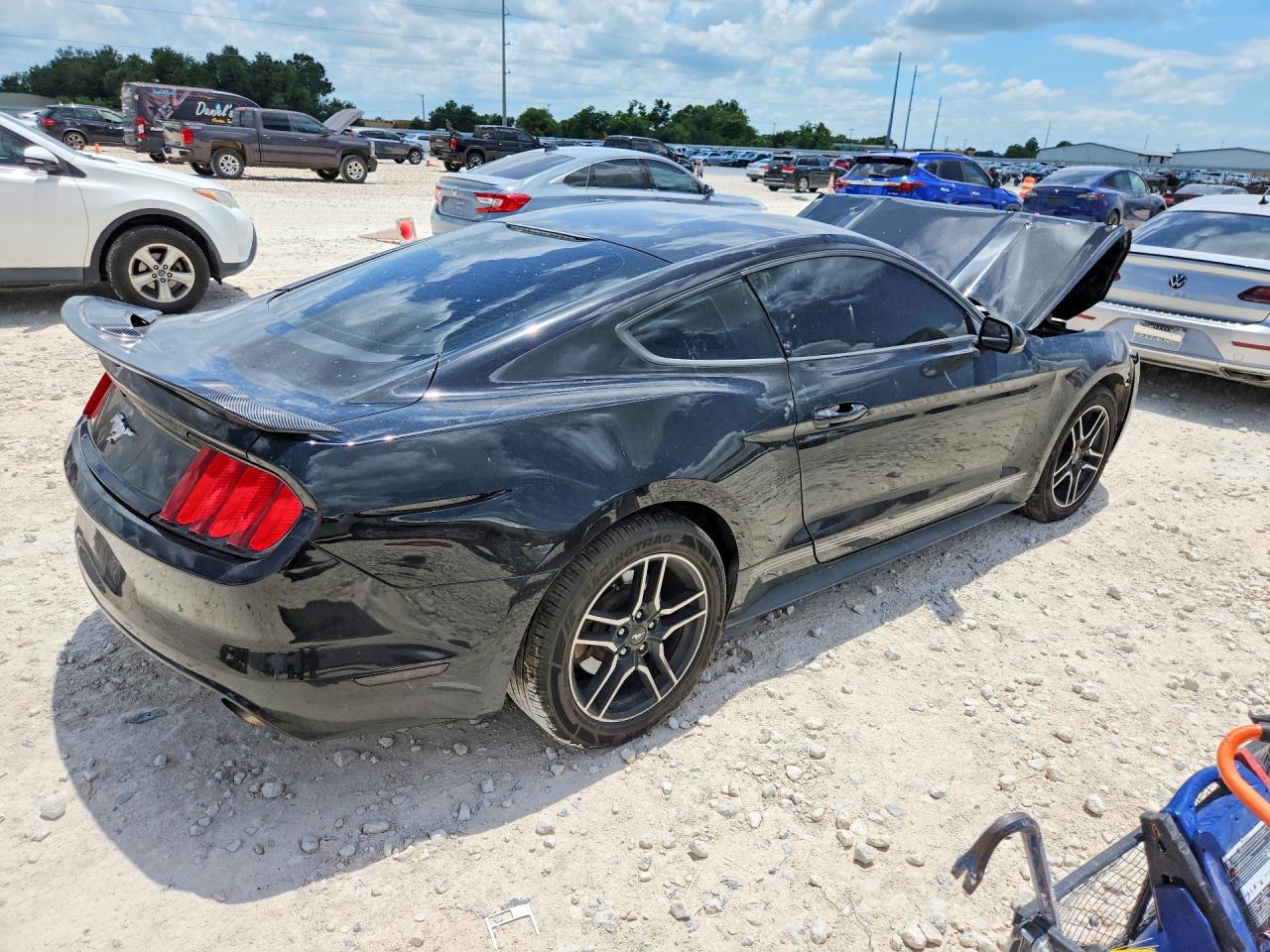 2015 Ford Mustang Black vin: 1FA6P8TH6F5373549
