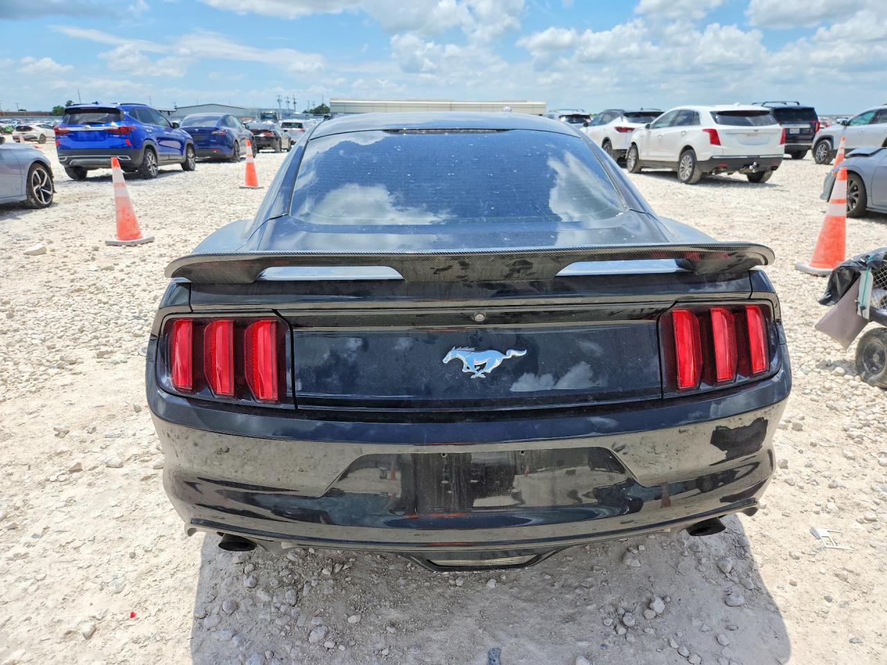 2015 Ford Mustang Black vin: 1FA6P8TH6F5373549