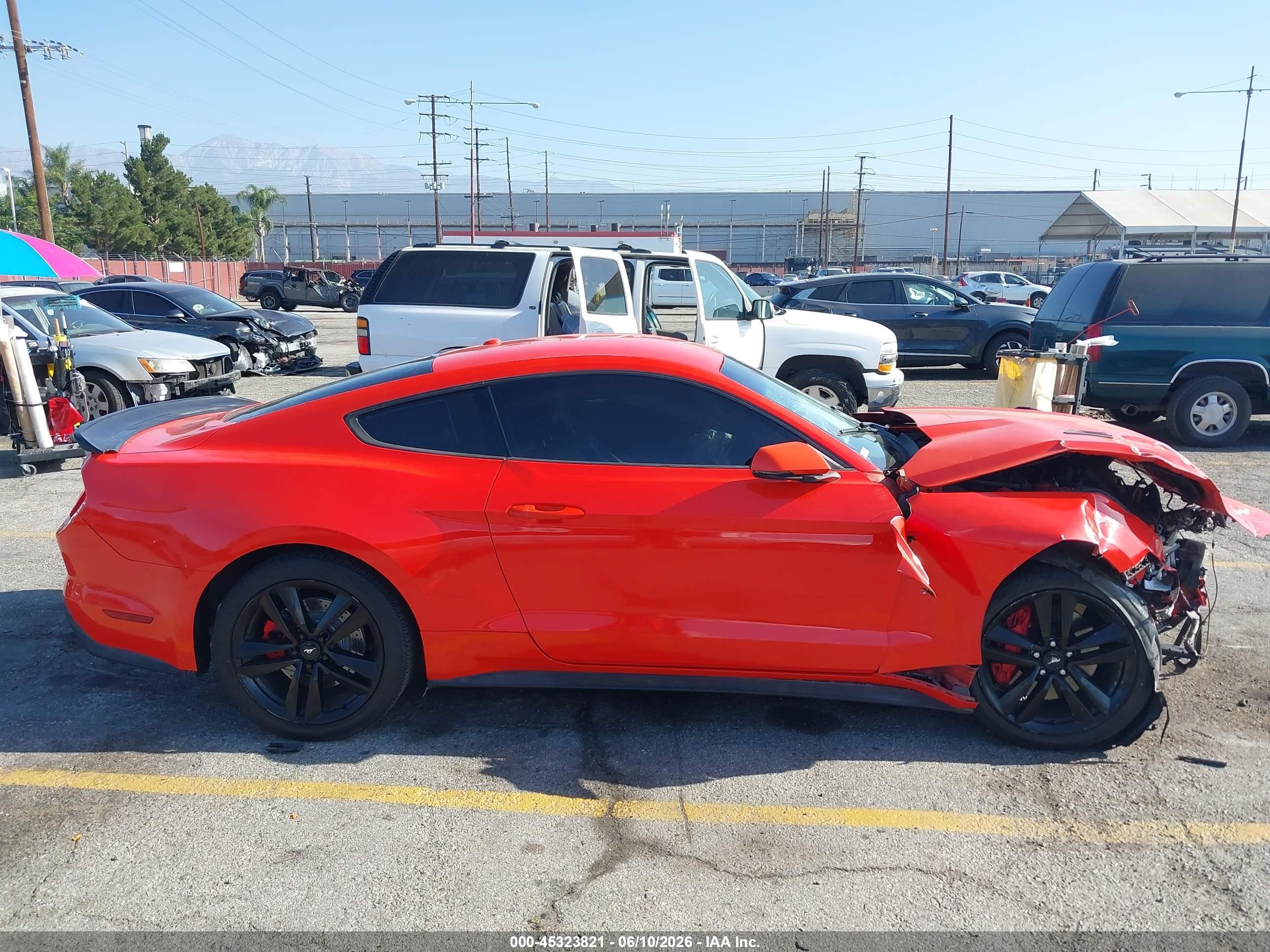 2015 Ford Mustang Ecoboost Orange vin: 1FA6P8TH6F5380579