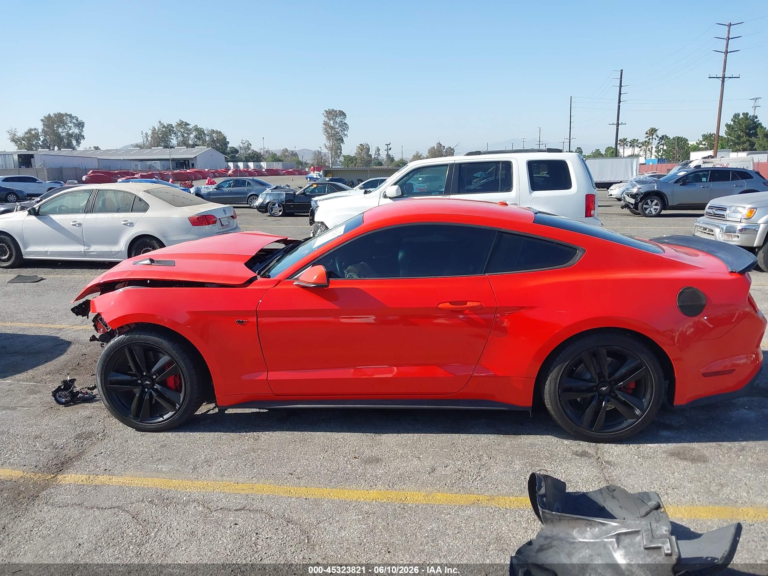 2015 Ford Mustang Ecoboost Orange vin: 1FA6P8TH6F5380579