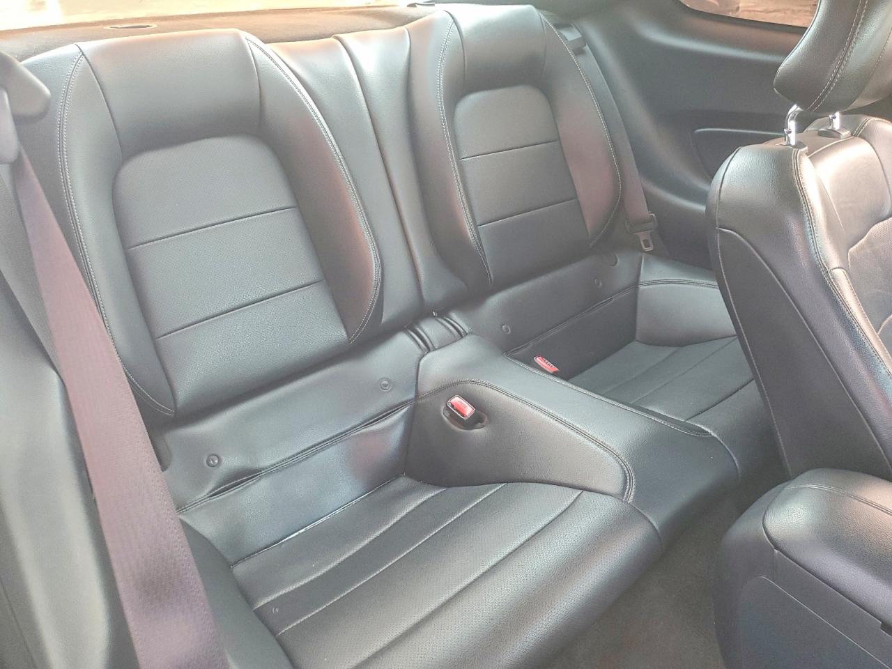 2015 Ford Mustang White vin: 1FA6P8TH6F5396748