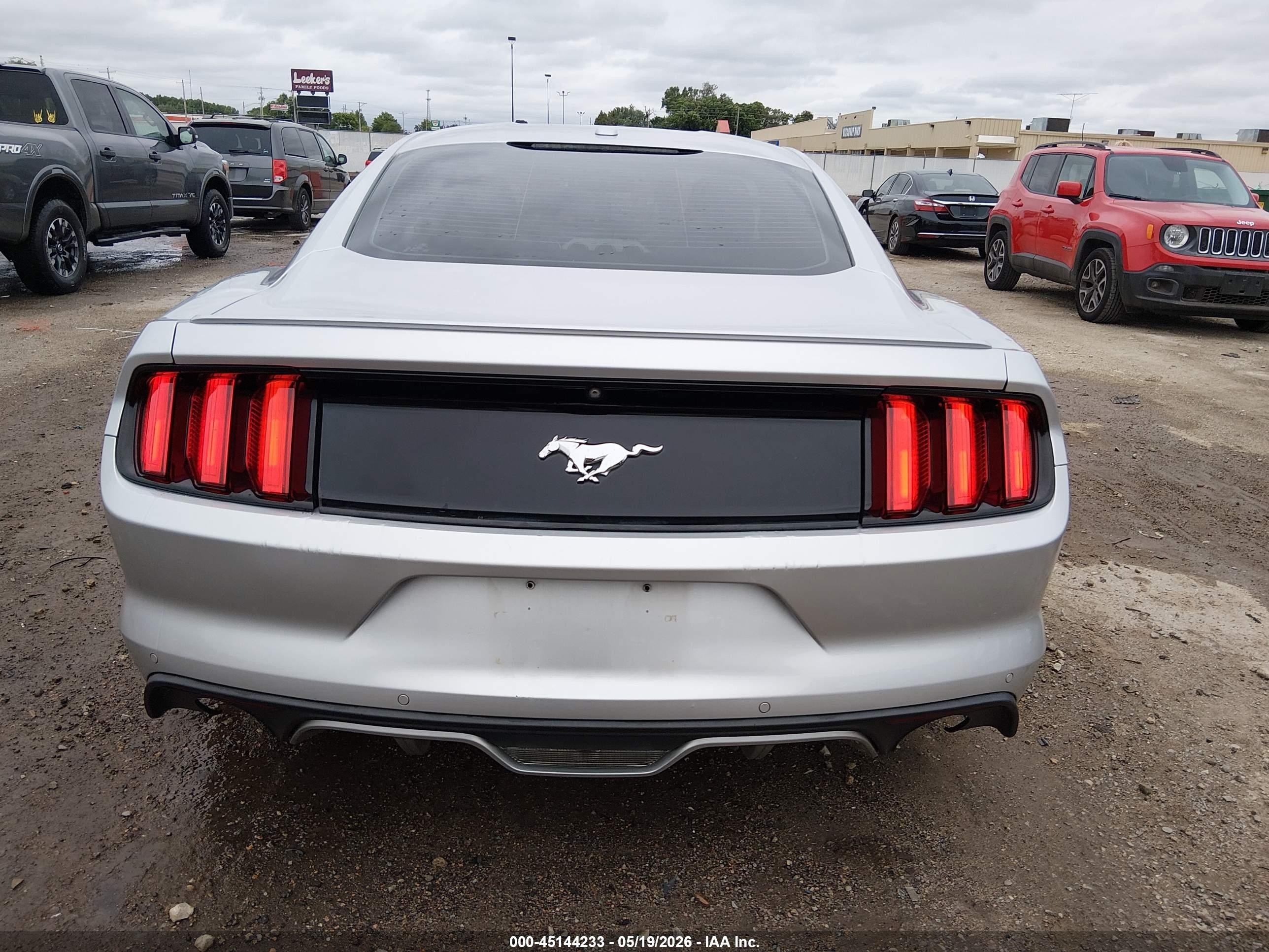 2015 Ford Mustang Ecoboost Silver vin: 1FA6P8TH6F5424161