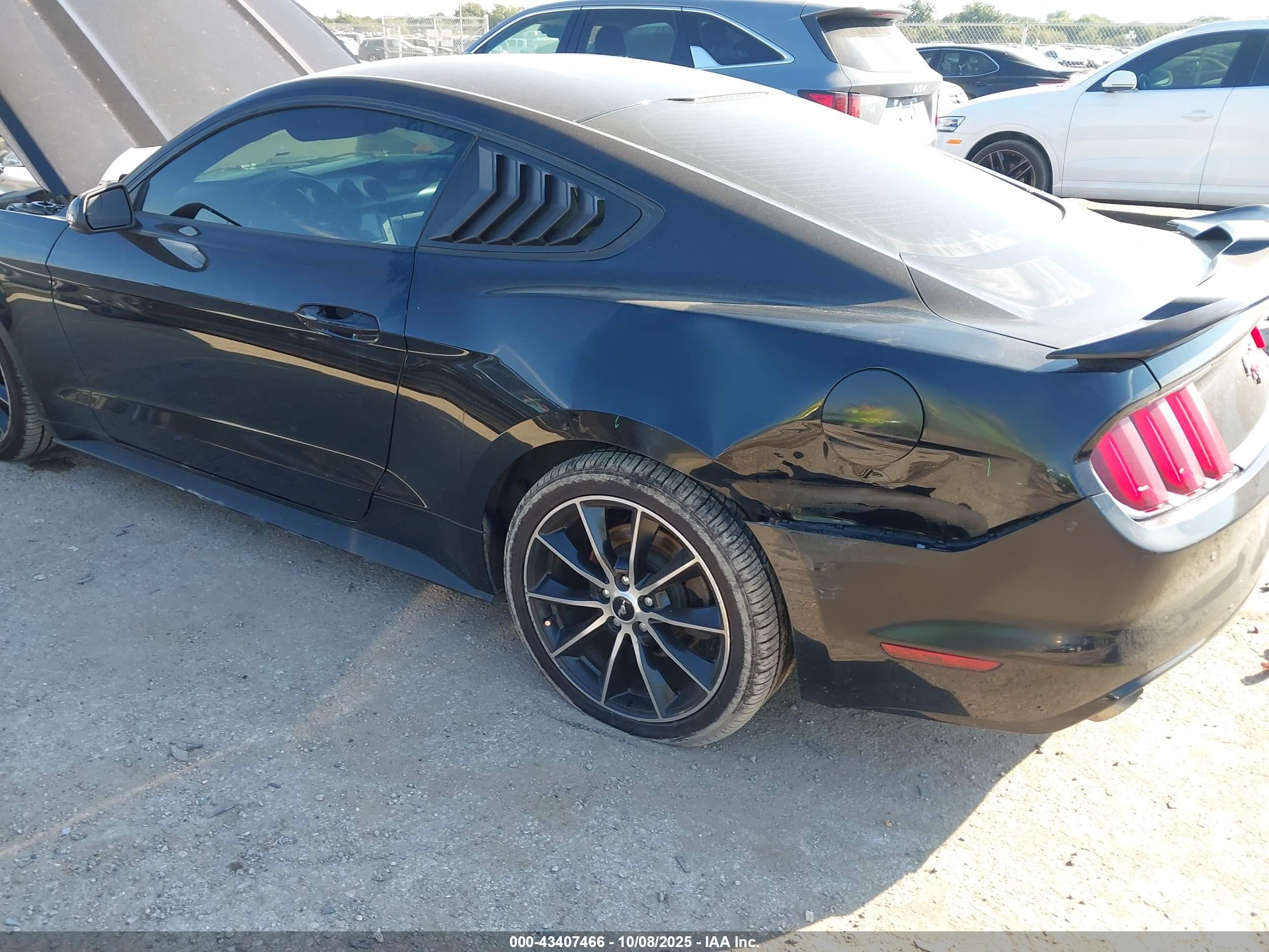 2015 Ford Mustang Ecoboost Черный vin: 1FA6P8TH6F5430638