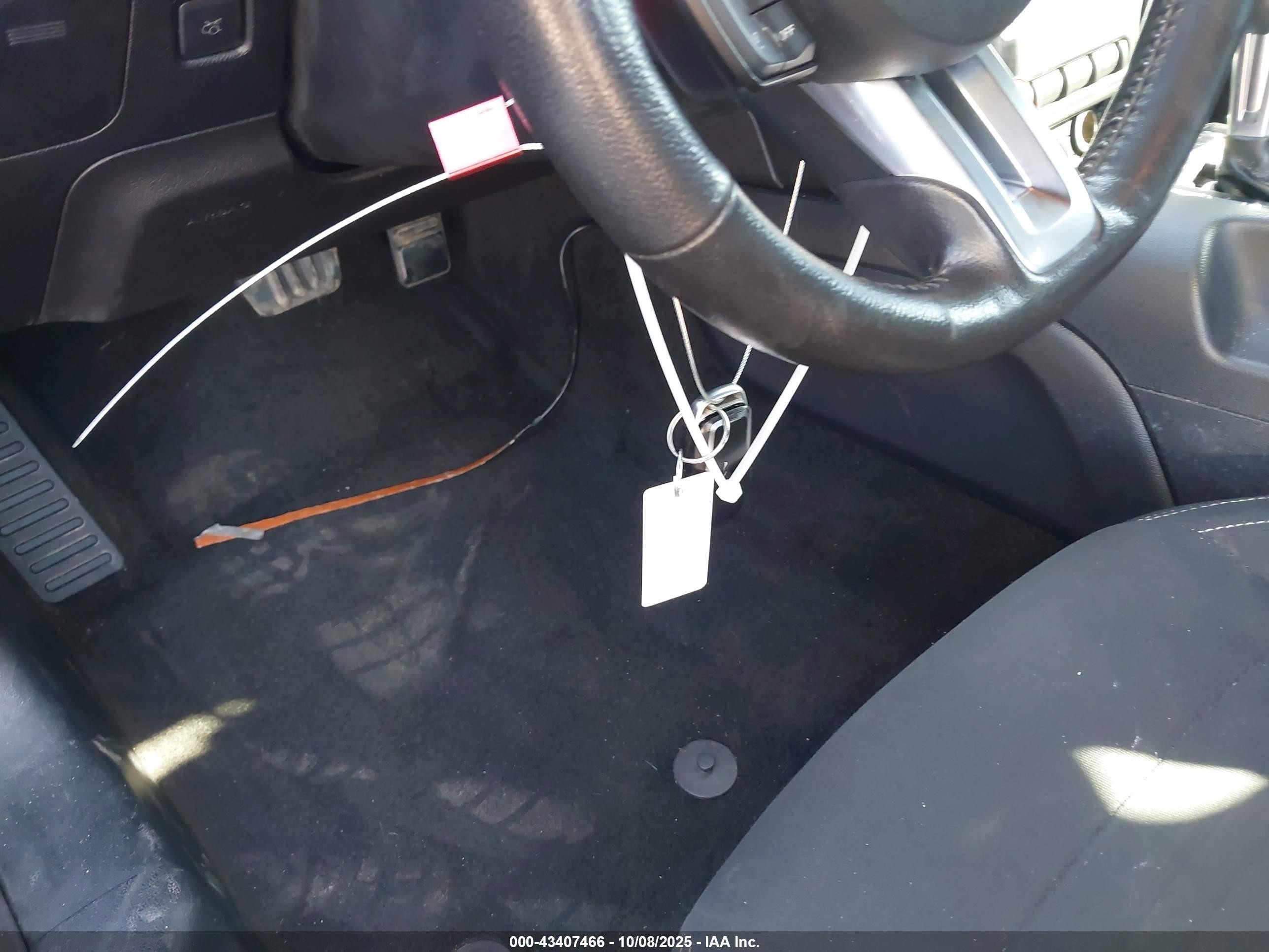 2015 Ford Mustang Ecoboost Черный vin: 1FA6P8TH6F5430638