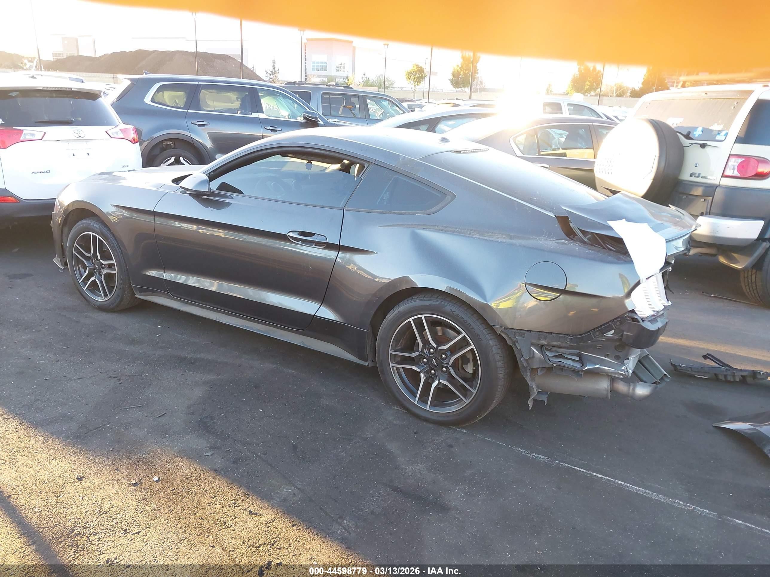 2018 Ford Mustang Ecoboost Gray vin: 1FA6P8TH6J5143731
