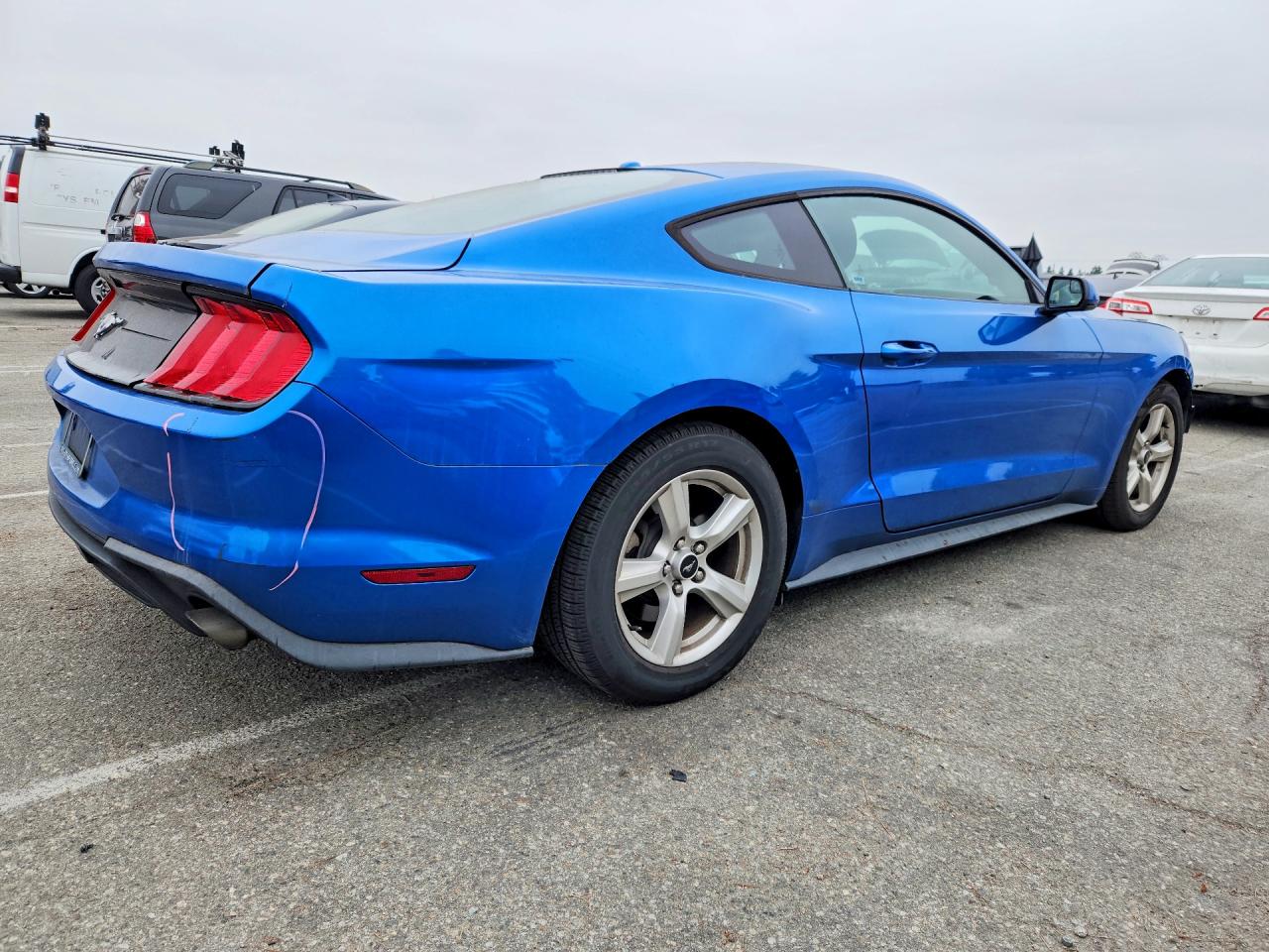 2019 Ford Mustang Blue vin: 1FA6P8TH6K5118913