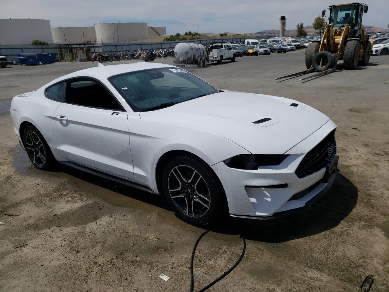 2022 Ford Mustang  White vin: 1FA6P8TH6N5104398