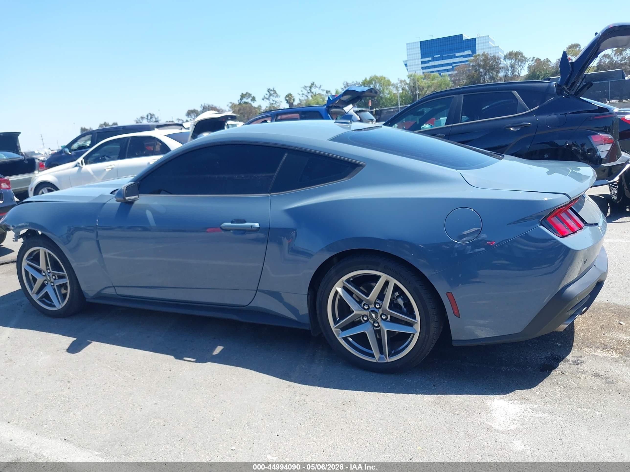 2024 Ford Mustang Ecoboost Fastback Light Blue vin: 1FA6P8TH6R5146625