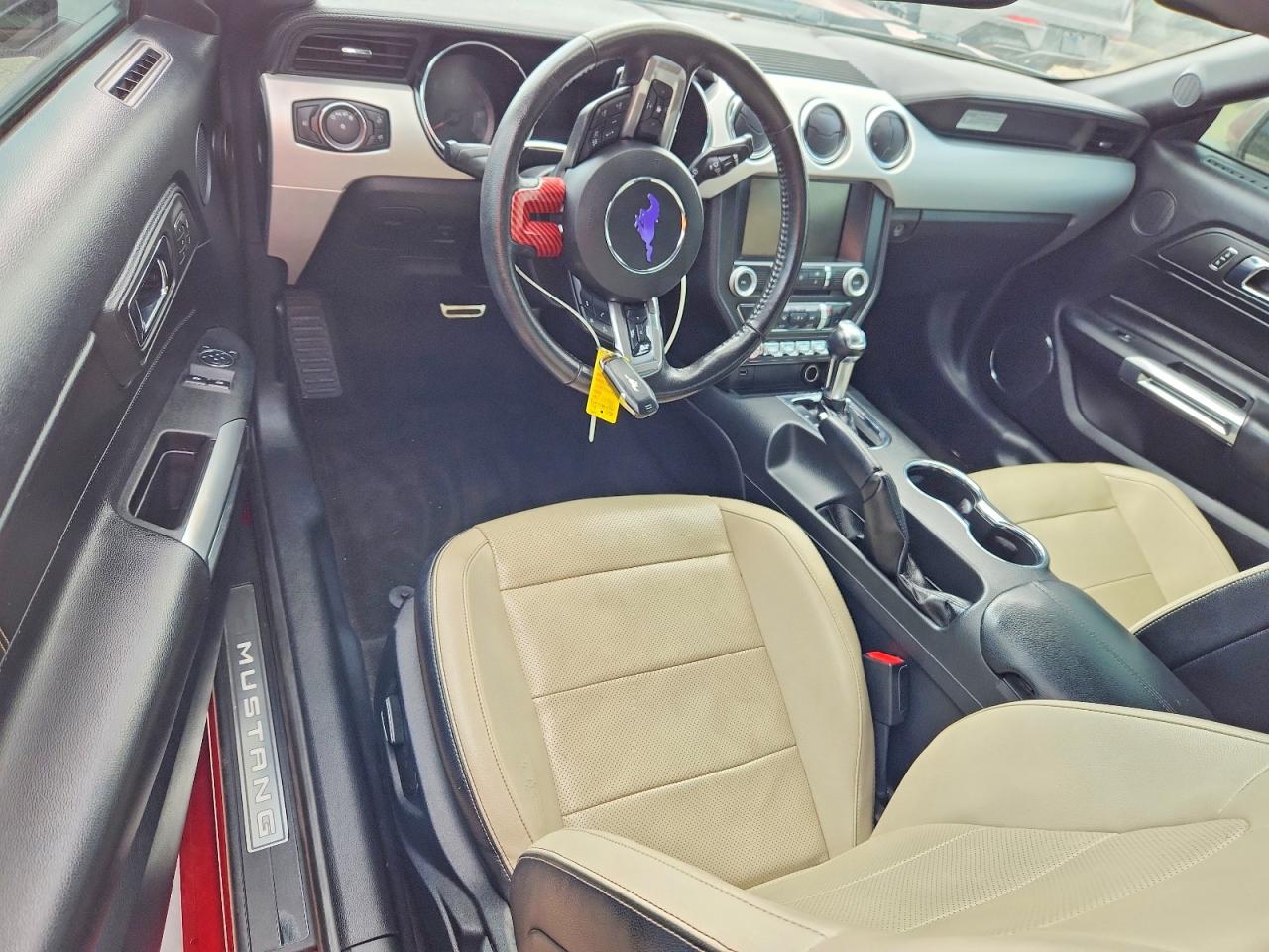 2015 Ford Mustang Red vin: 1FA6P8TH7F5317751