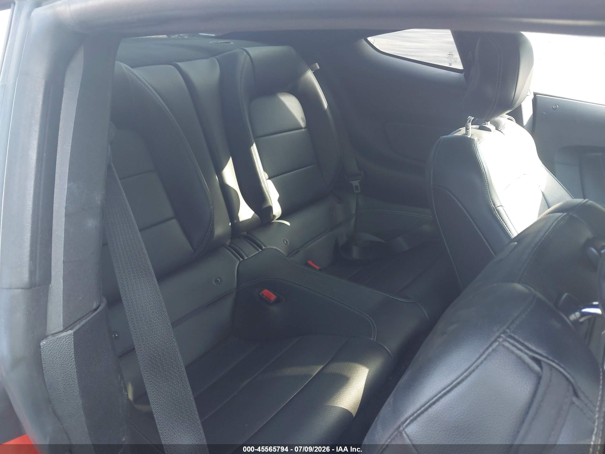 2015 Ford Mustang Ecoboost Orange vin: 1FA6P8TH7F5329348