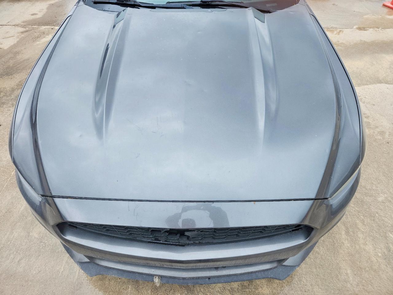 2015 Ford Mustang Серебряный vin: 1FA6P8TH7F5407823