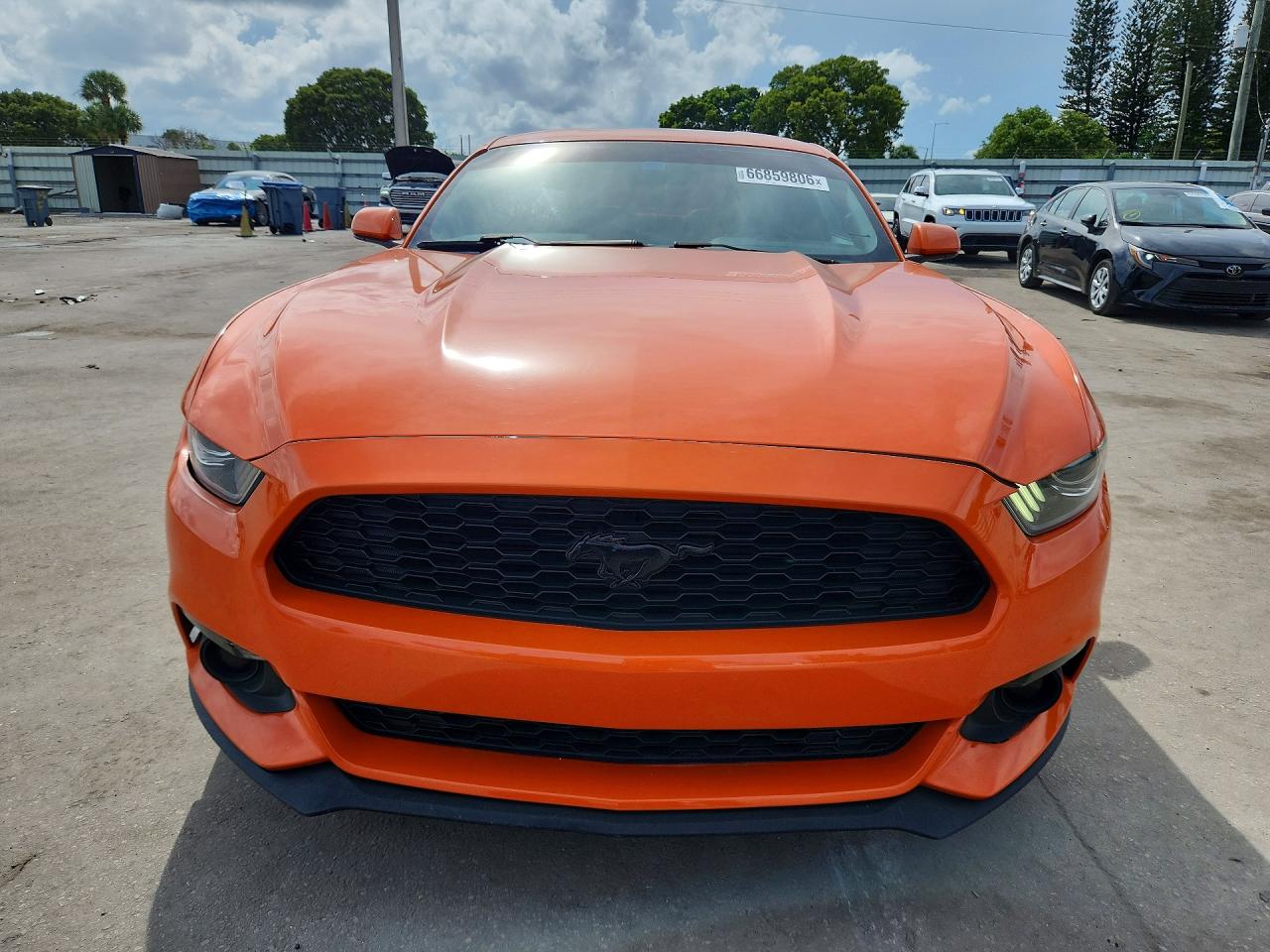 2015 Ford Mustang Orange vin: 1FA6P8TH7F5417929