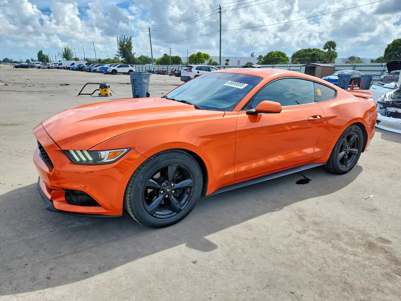 2015 Ford Mustang Orange vin: 1FA6P8TH7F5417929