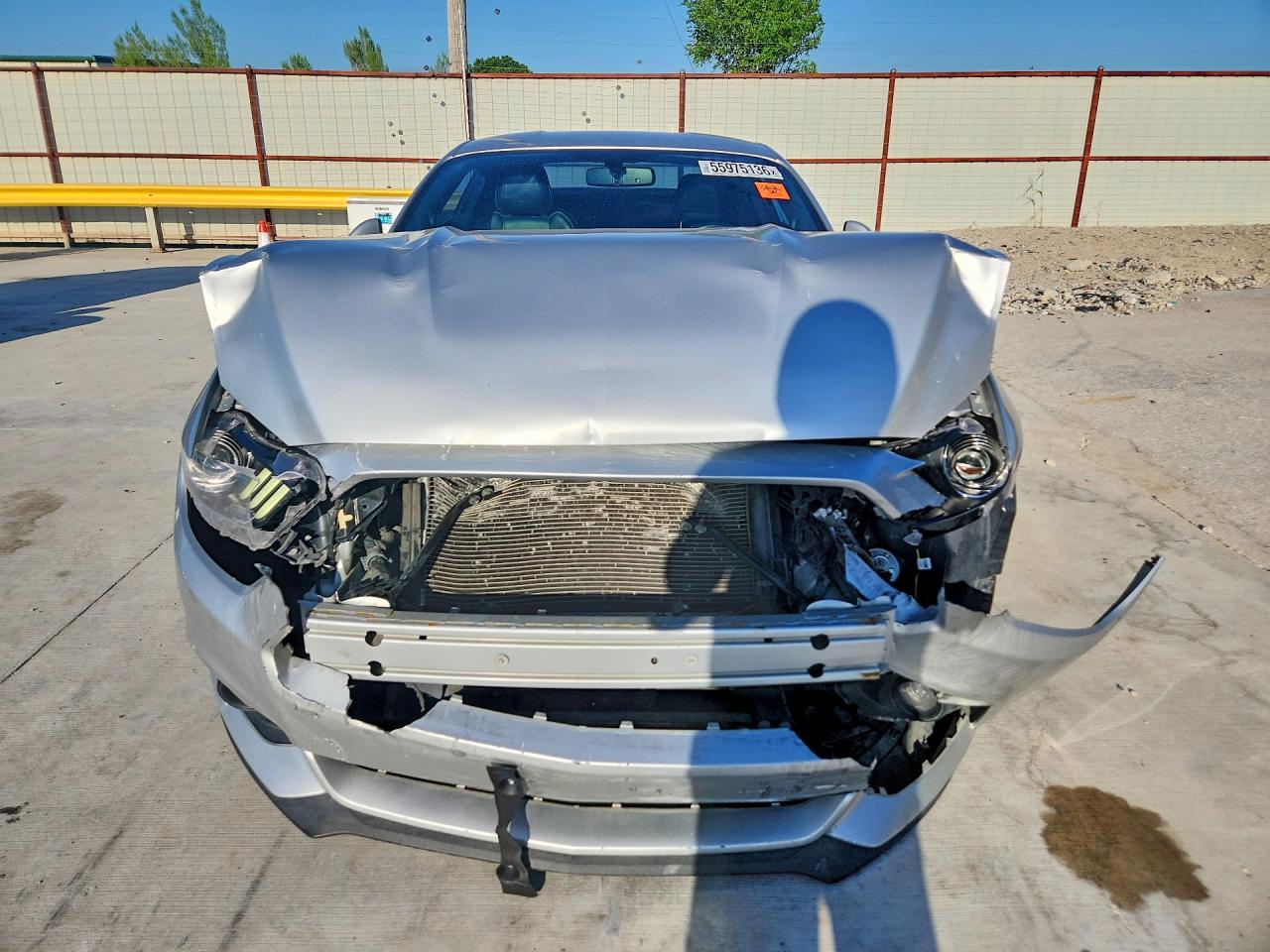 2017 Ford Mustang Серебряный vin: 1FA6P8TH7H5282826