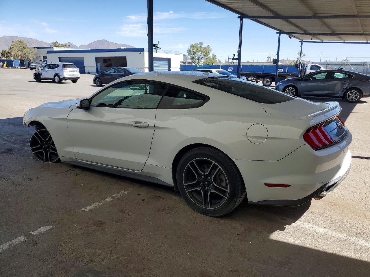 2020 Ford Mustang White vin: 1FA6P8TH7L5132210