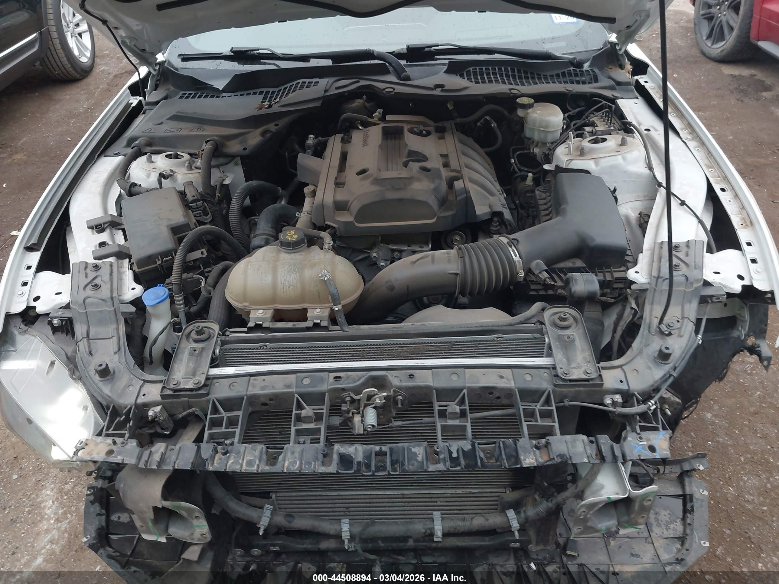 2020 Ford Mustang Ecoboost Premium Fastback White vin: 1FA6P8TH7L5134703
