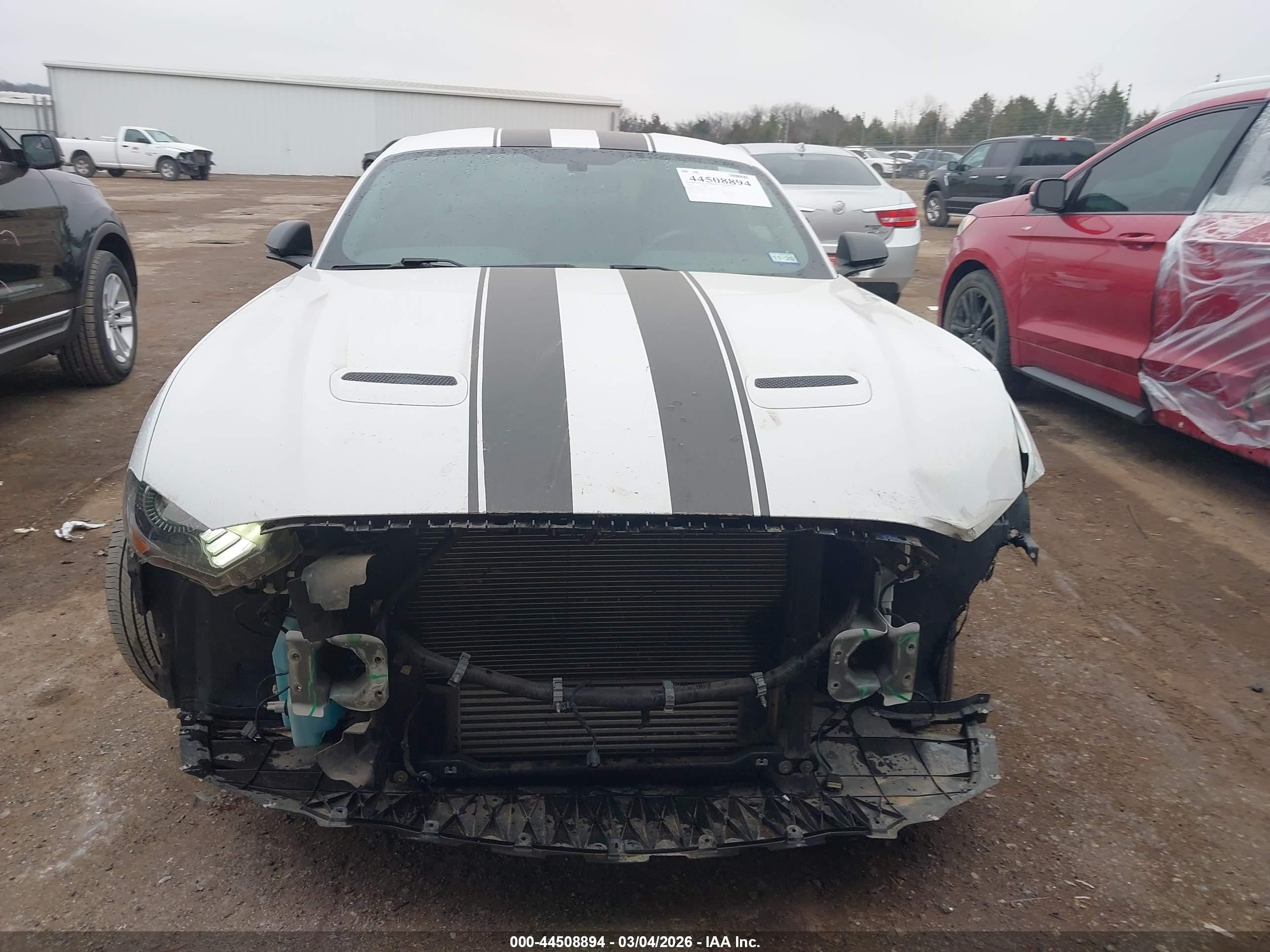 2020 Ford Mustang Ecoboost Premium Fastback White vin: 1FA6P8TH7L5134703
