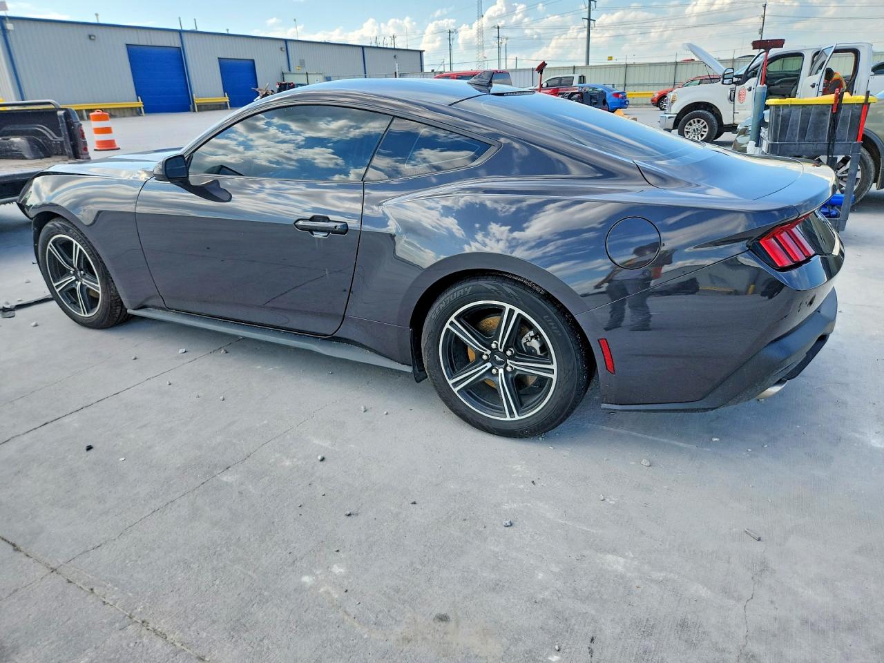 2024 Ford Mustang Black vin: 1FA6P8TH7R5107042