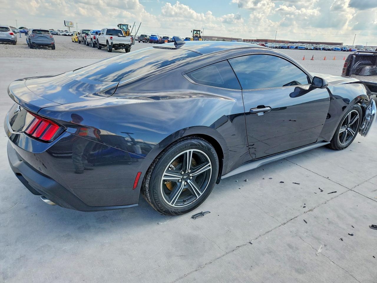 2024 Ford Mustang Black vin: 1FA6P8TH7R5107042